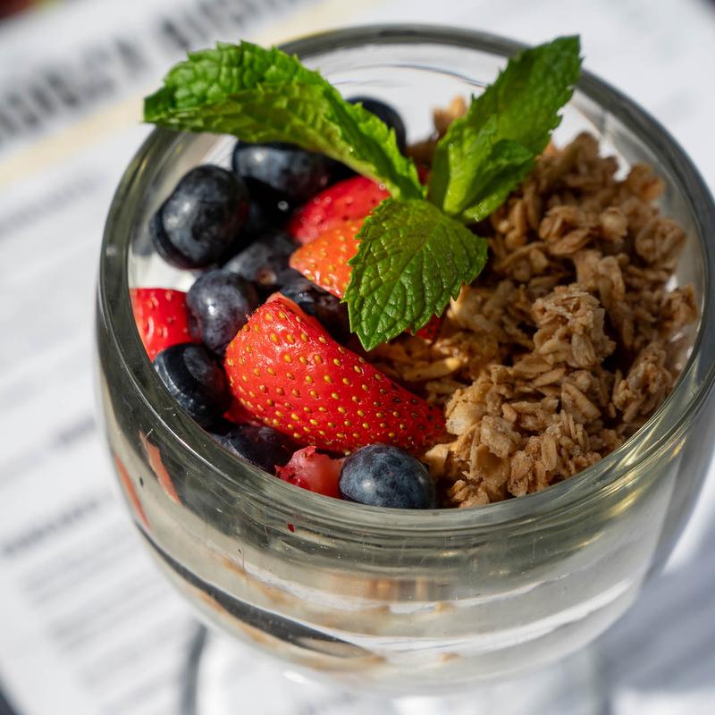 Yogurt & Fruit Parfait photo