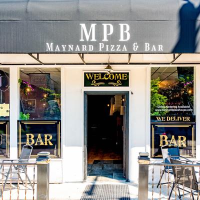Maynard Pizza and Bar outside, entrance.