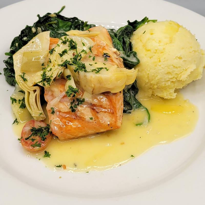 Salmone Ai Carciofi* photo