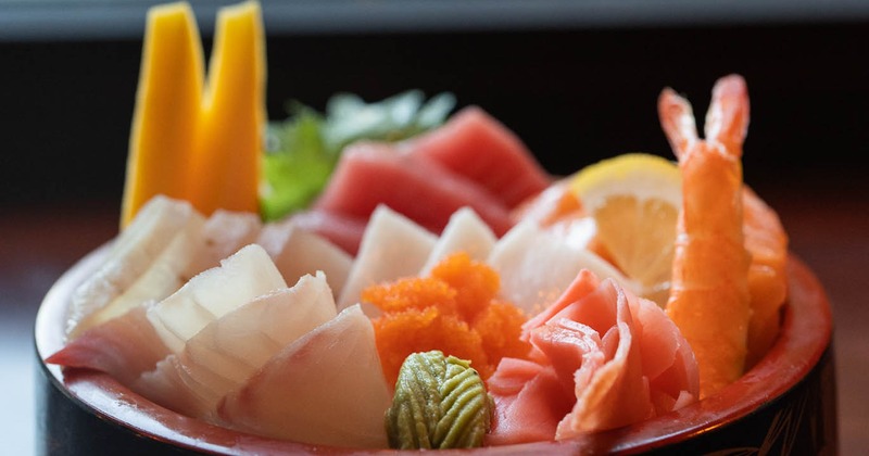 Chirashi sashimi  bowl