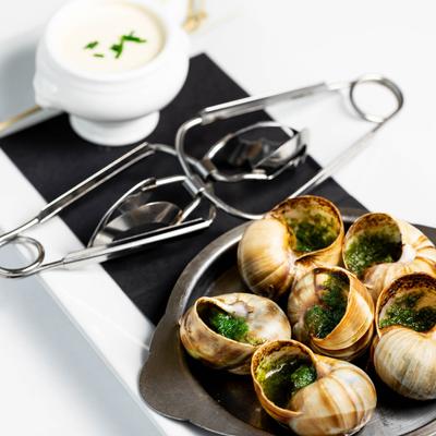 Escargot platter