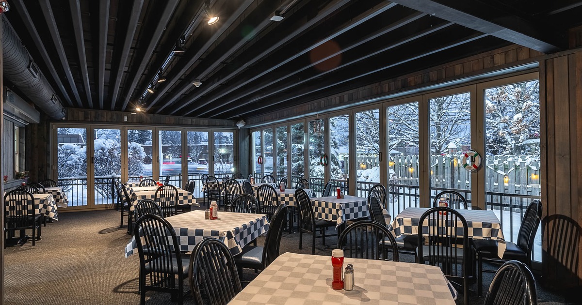 Interior, seating area with tables and chairs