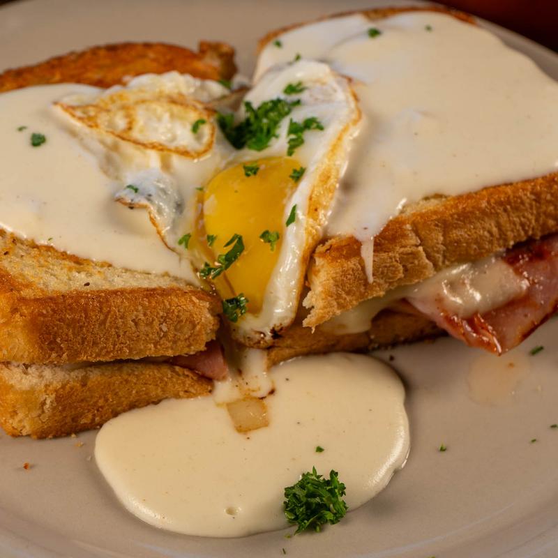 Croque Madame* photo