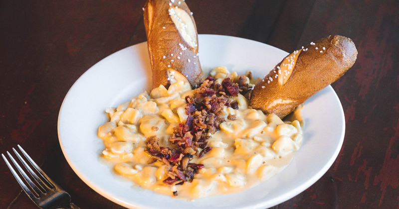 Sweet Pig Mac and Cheese