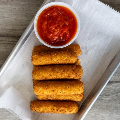 Mozzarella sticks with marinara sauce.