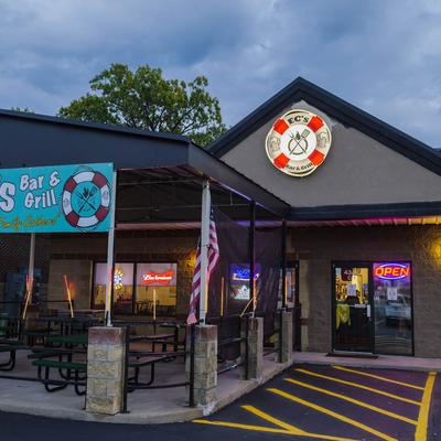 EC's Bar and Grill outside.