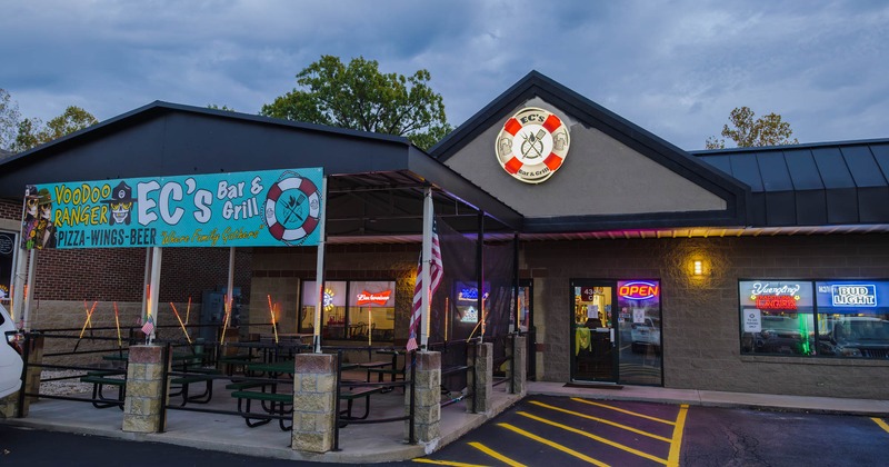EC's Bar and Grill outside