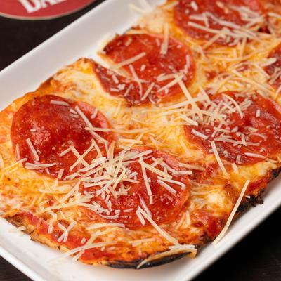 sports bar flatbreads pizza appetizer roanoke texas.