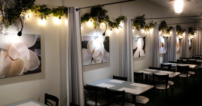 Dining tables, paintings of flowers