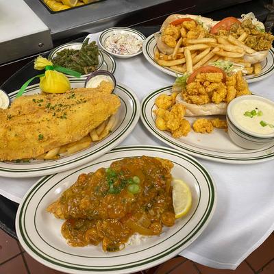 Assorted dish plates.