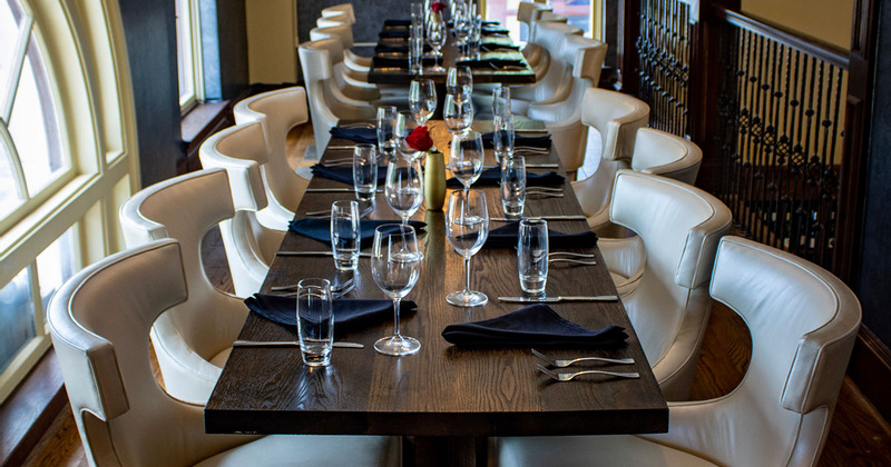 Table ready for guests