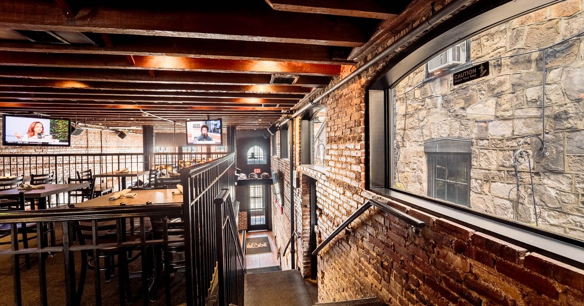 Upstairs dining area