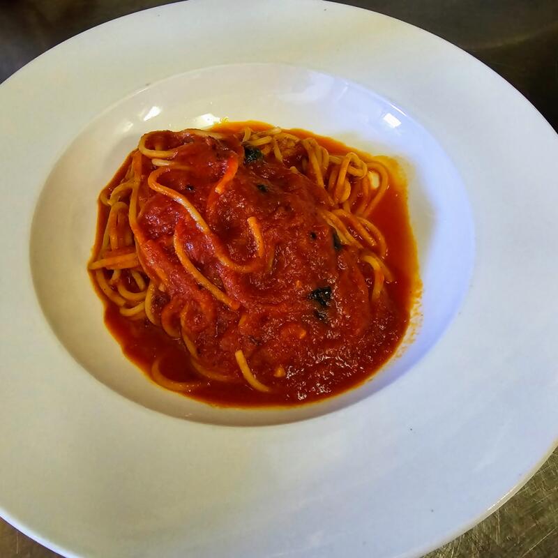 Spaghetti all'arrabbiata photo