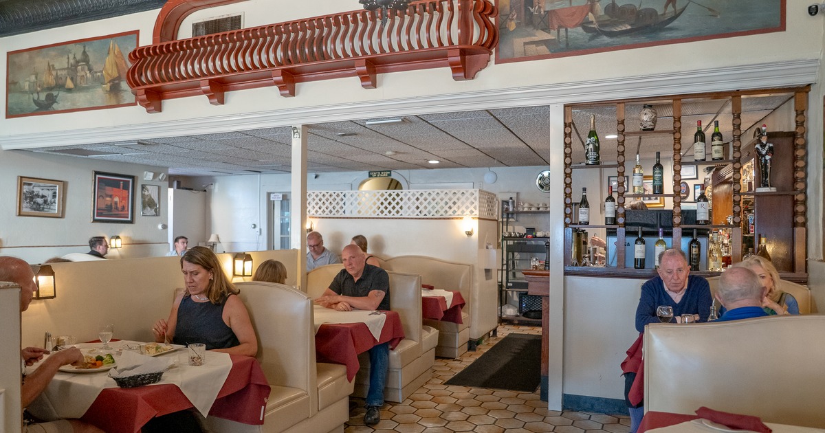 Wide view to diner area, tables, chairs