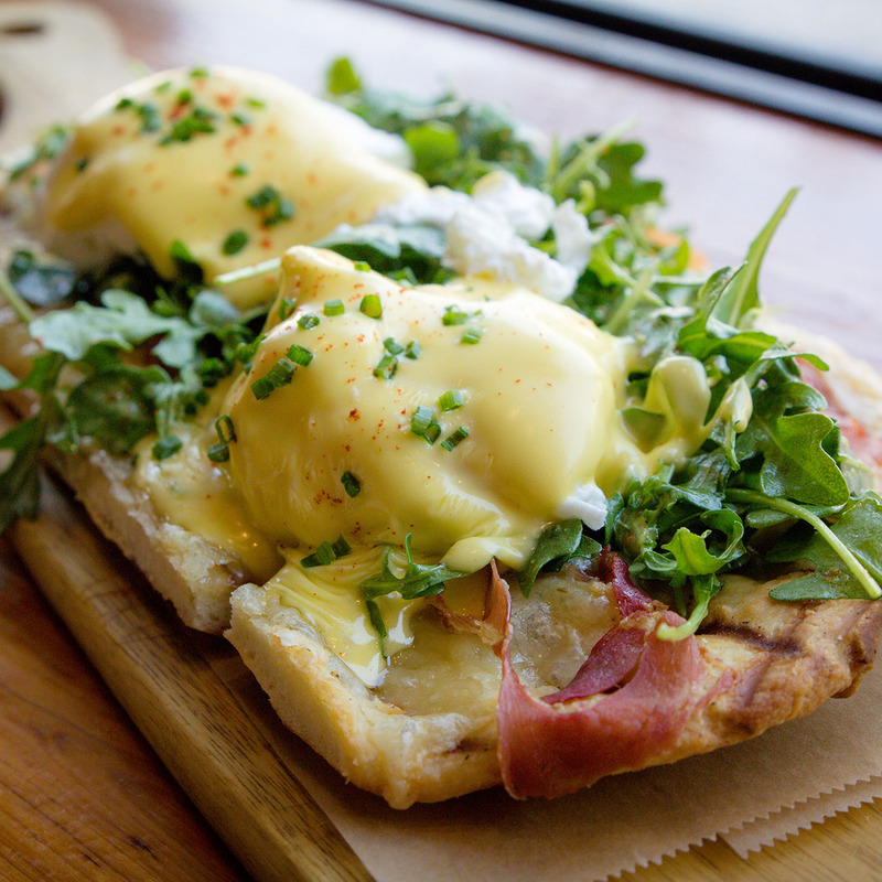 Eggs Benedict Flatbread photo