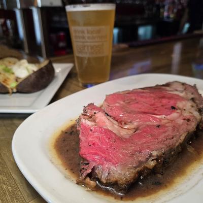 The prime rib special steak.