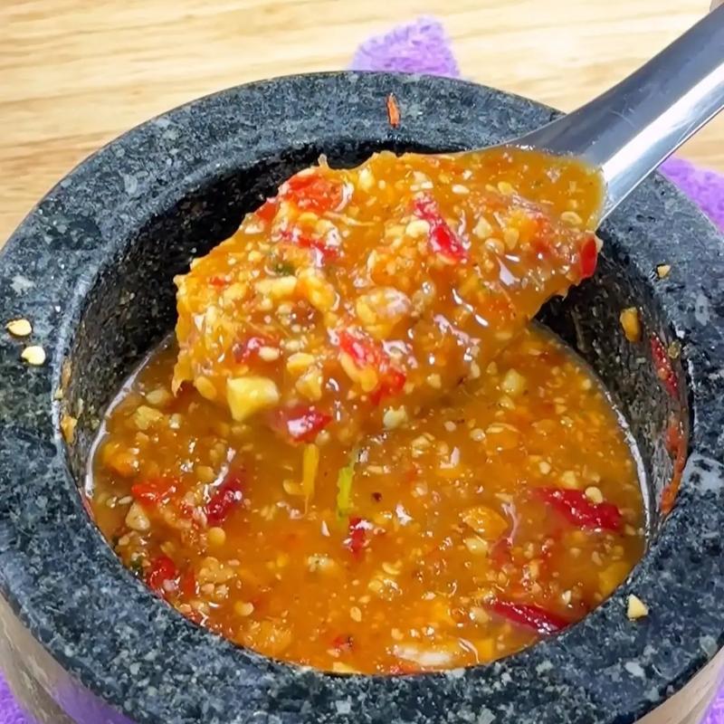 Sweet Chili w/Peanut Dressing (Large) photo