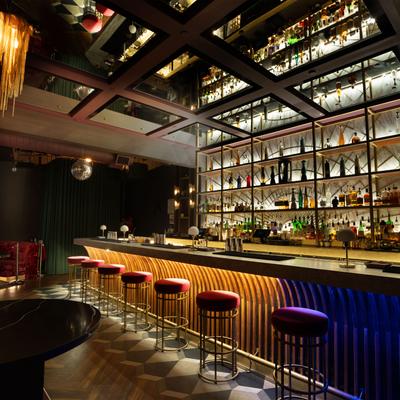 Bar photo 2