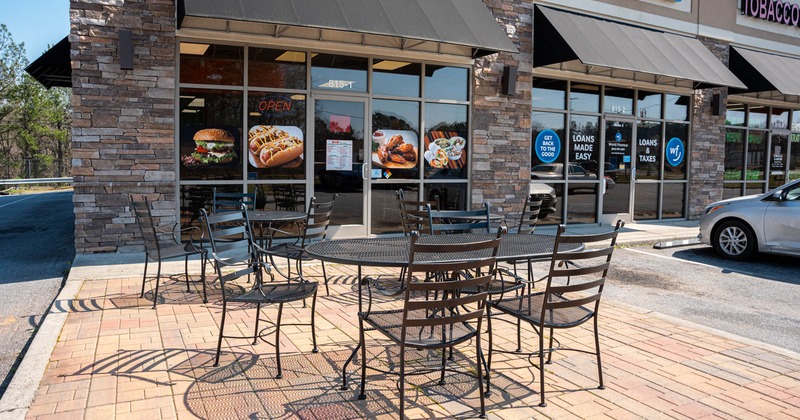 Exterior, tables and chairs ready for guests