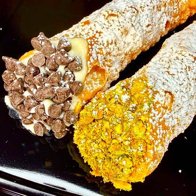 Two variations of cannoli, close-up.