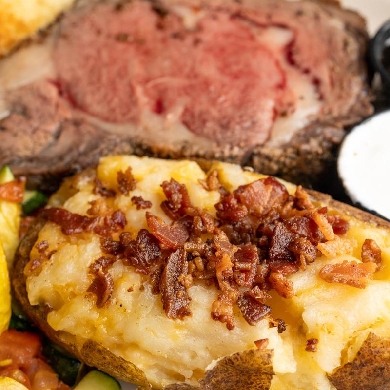 Slow Roasted Prime Rib* photo