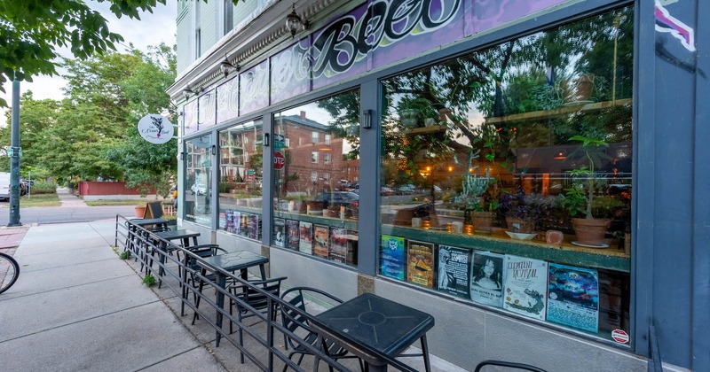 Exterior, windows, dining tables