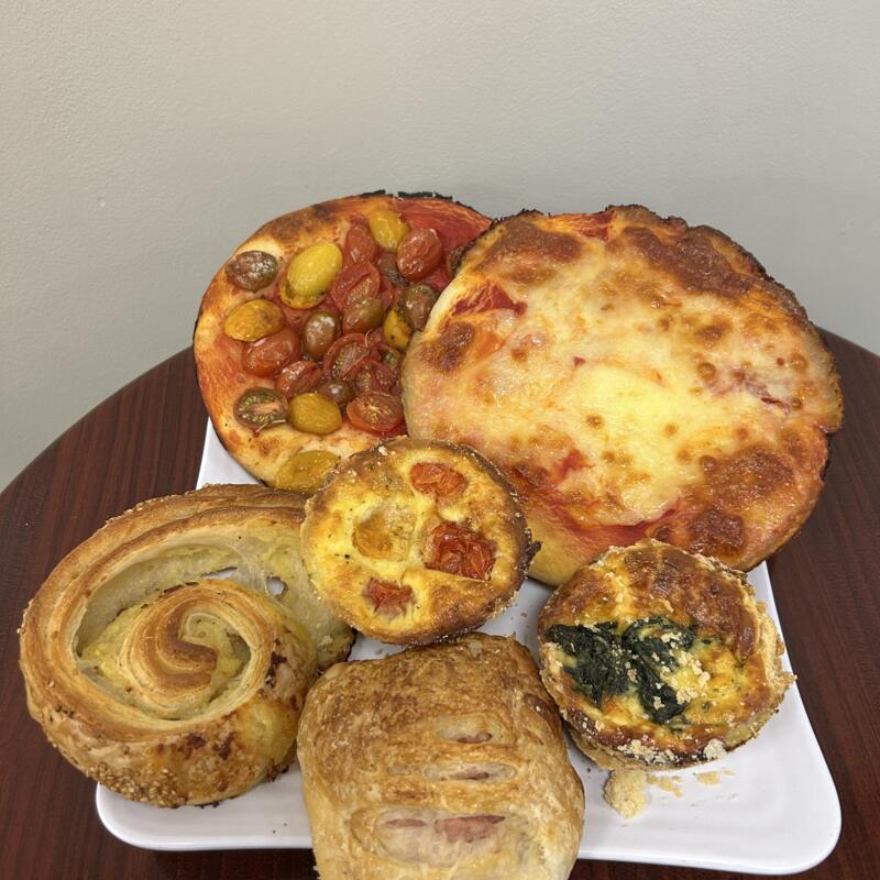 menu item 37 of 61, Round Cherry Tomato Foccacia