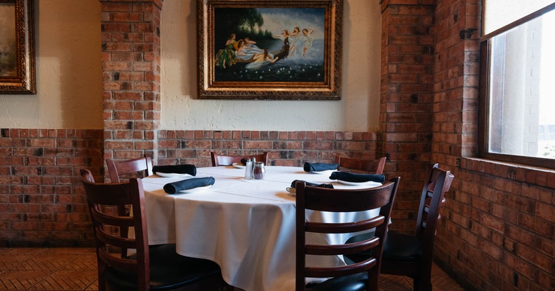 Interior, round diner table, set up