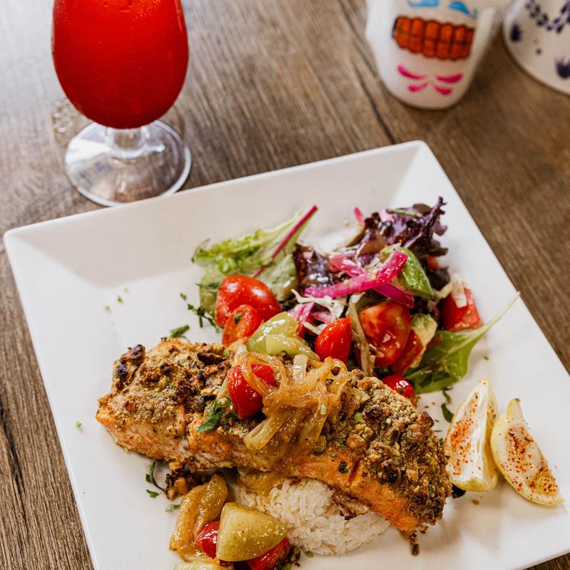 Salmon al Tomatillo photo