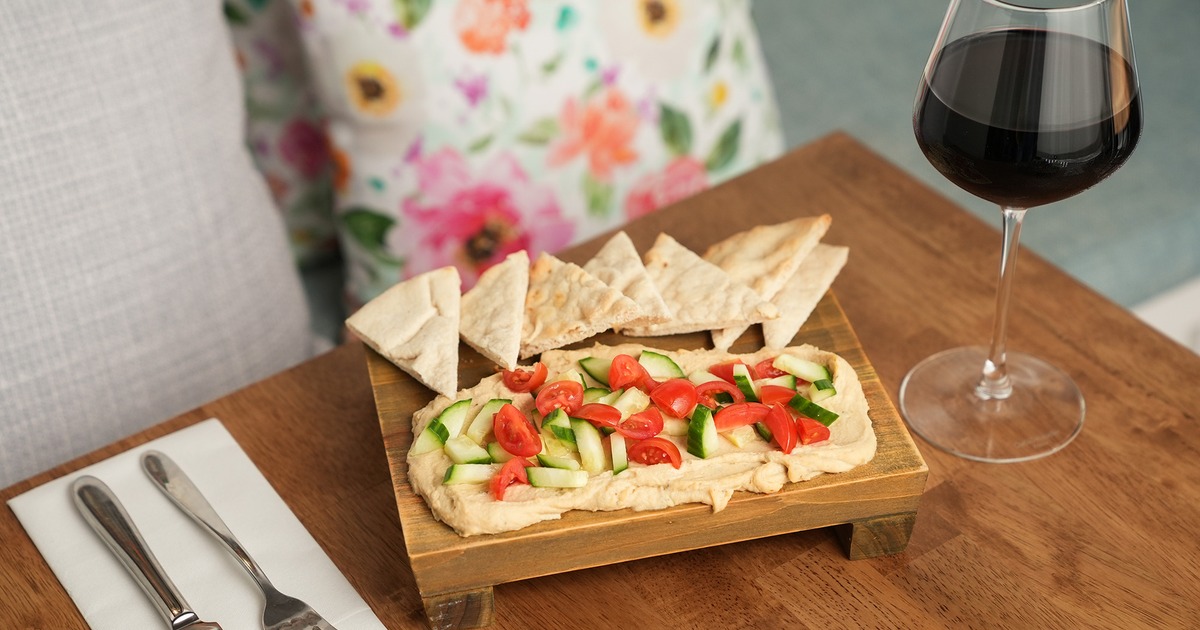 The hummus board