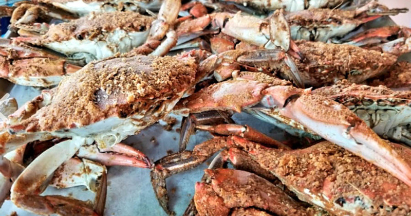 Fried crabs