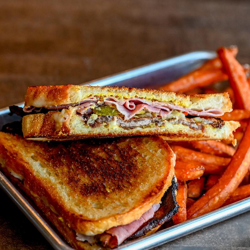 Cubano photo