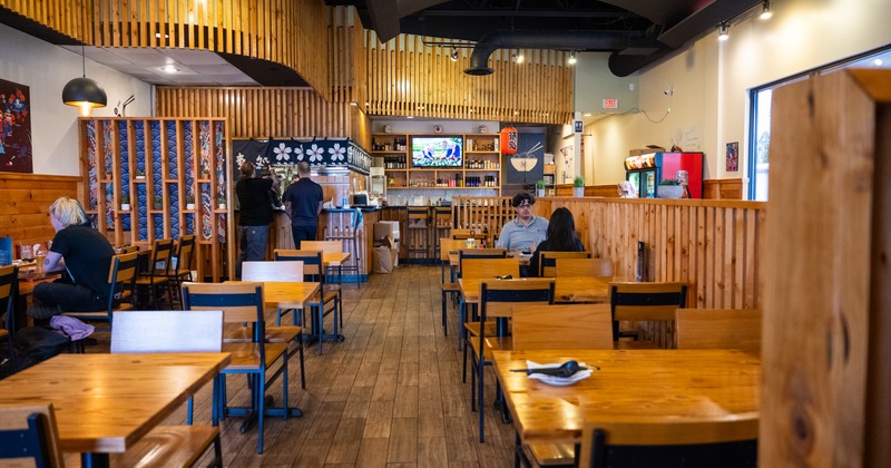 Diner area, wide view