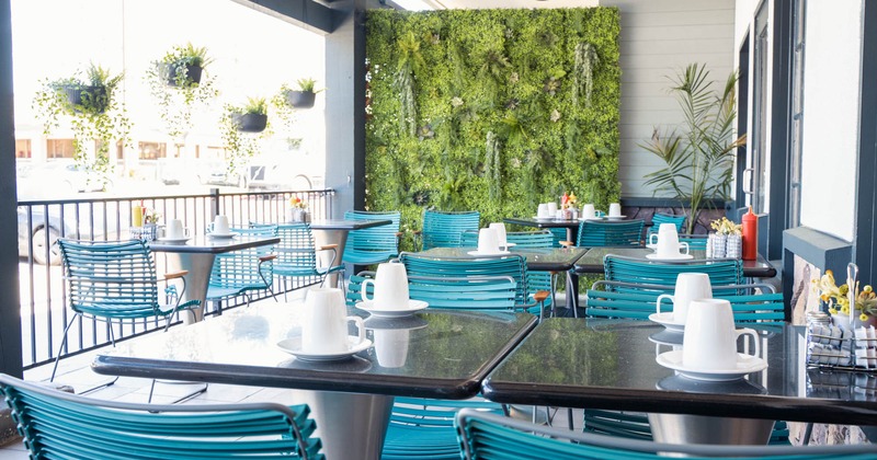 Exterior, tables ready for guests