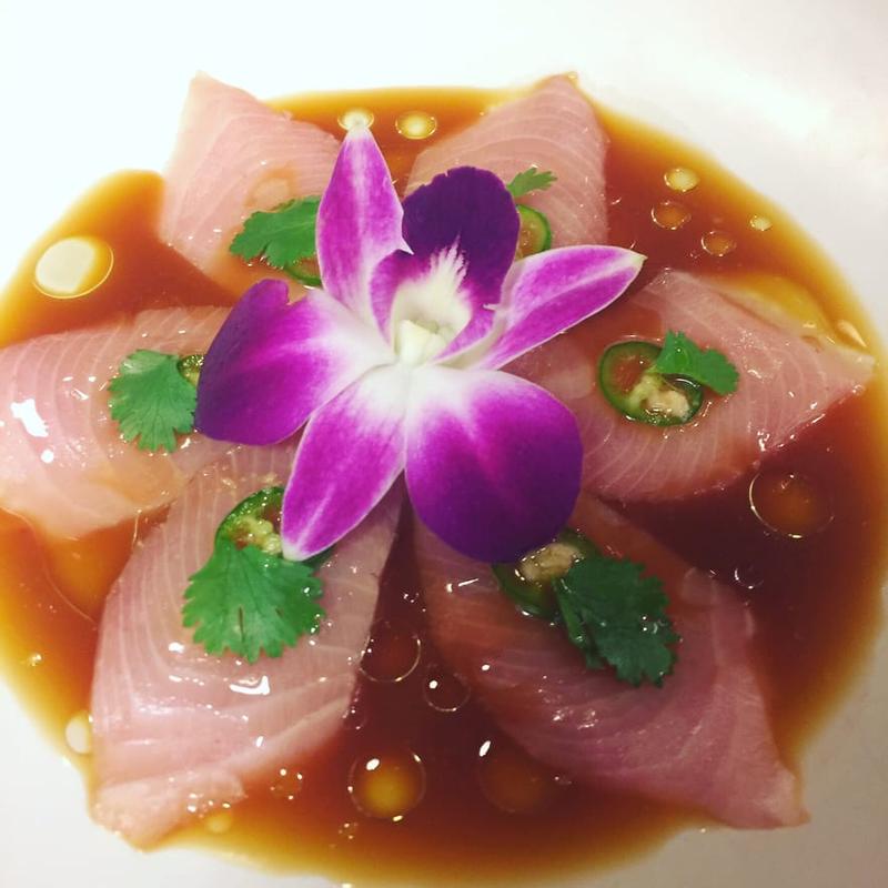 *Yellow Tail Sashimi (6pcs) photo