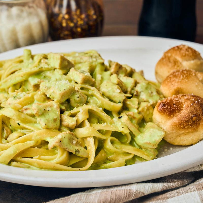 menu item 7 of 11, Creamy Chicken Pesto Pasta