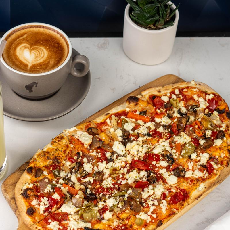 Veggie Flatbread photo