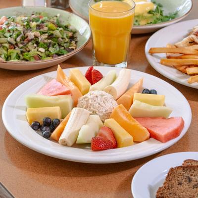Tuna and fruit salad.