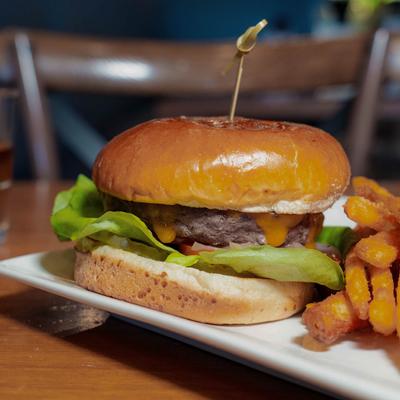 Cheeseburger and fries.