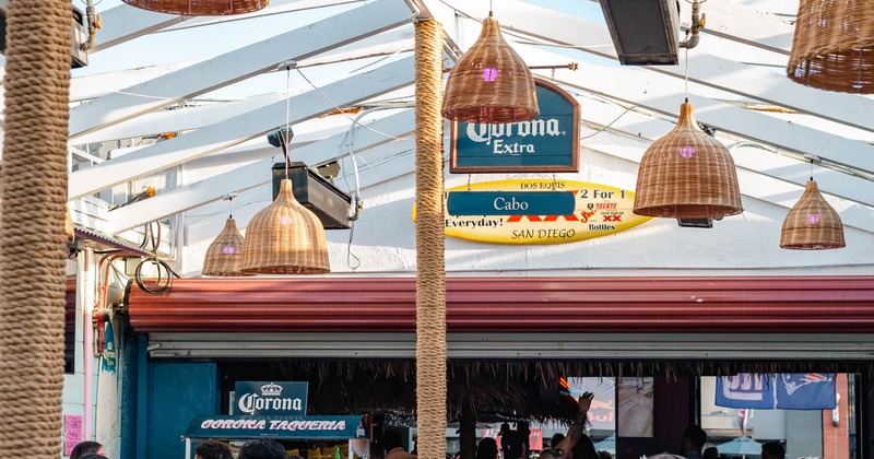 Exterior, roof details