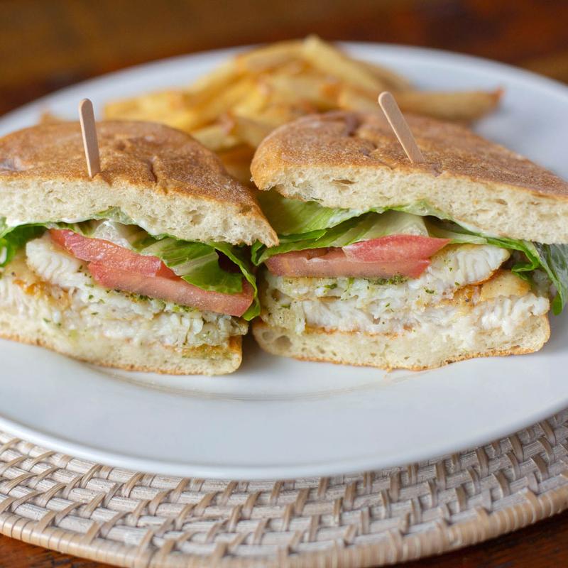 Pescado Sandwich* photo
