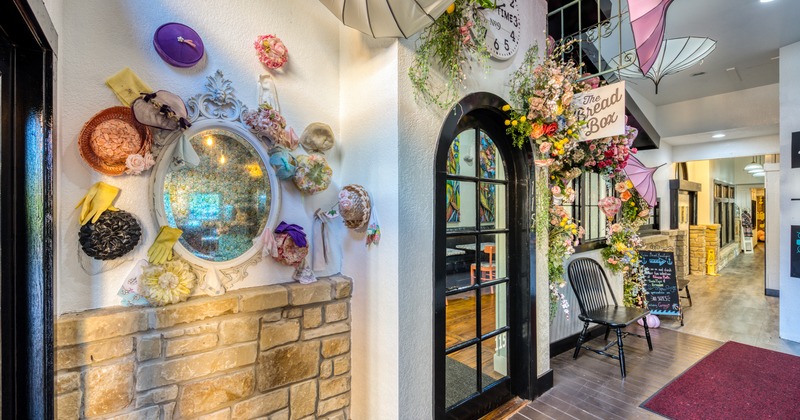 Exterior, flowery decorated