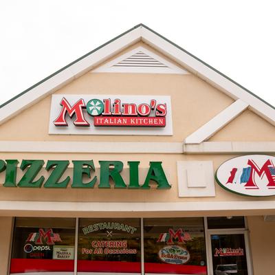 Molino's Pizzeria and Restaurant outside.