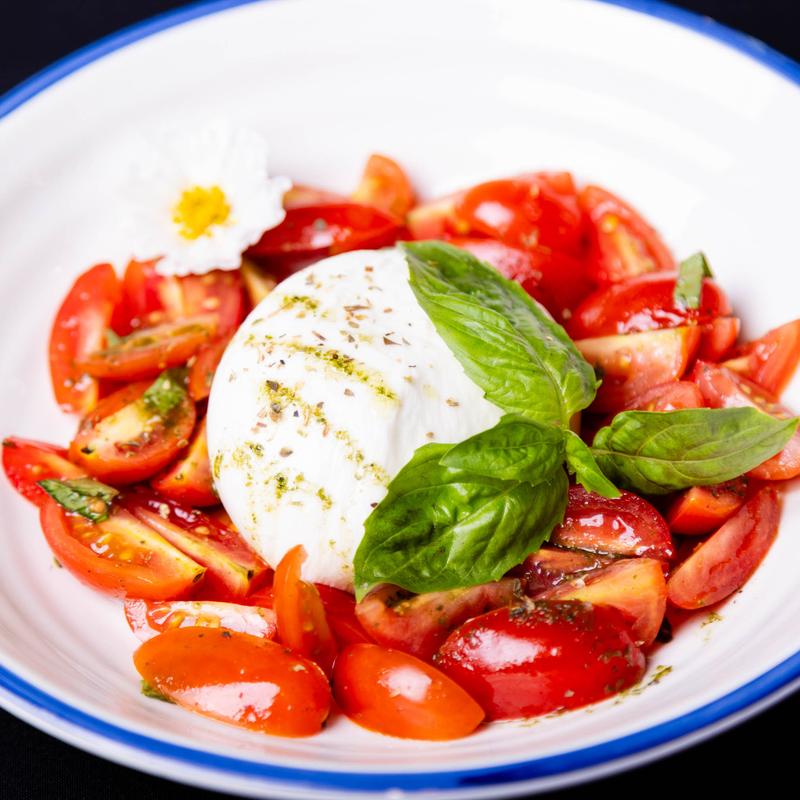 menu item 3 of 3, Burrata Caprese