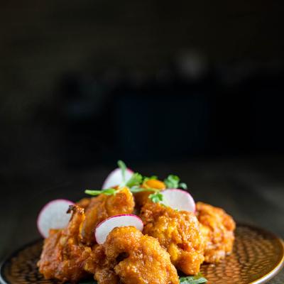 Crispy Cauliflower with spices and sauces