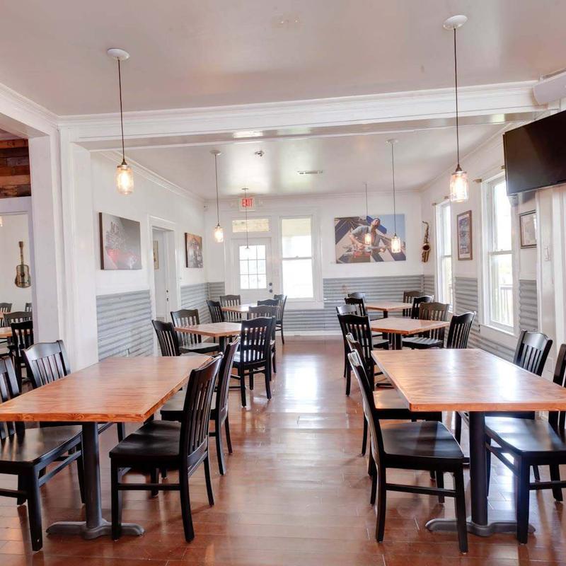 Hattiesburg slideshow photo number 3