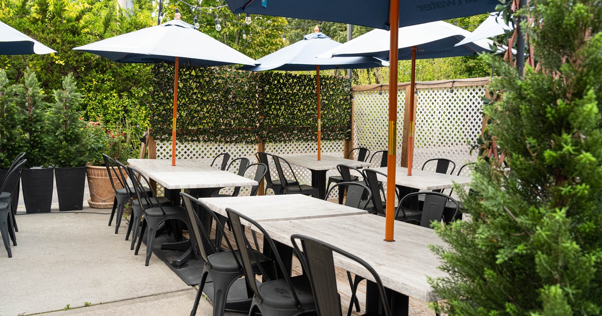 Exterior seating area