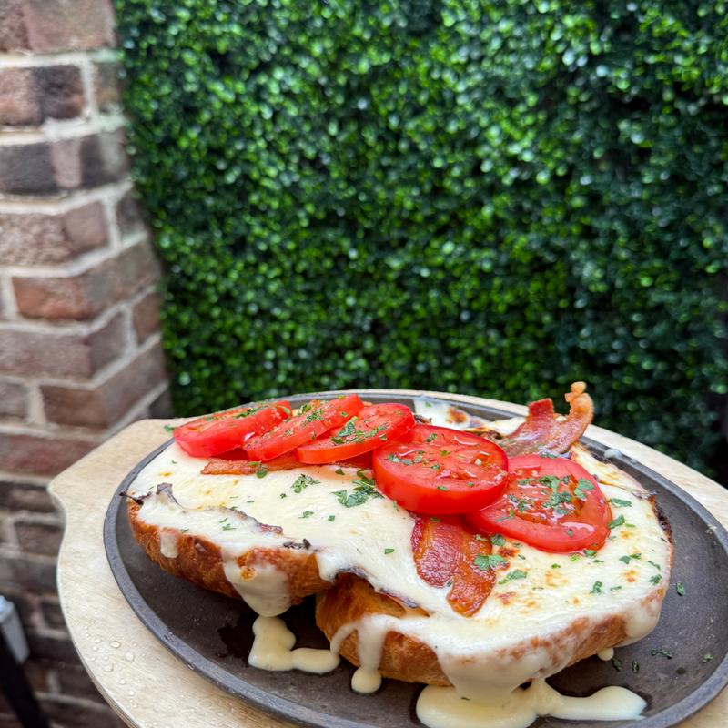 Hot Brown photo