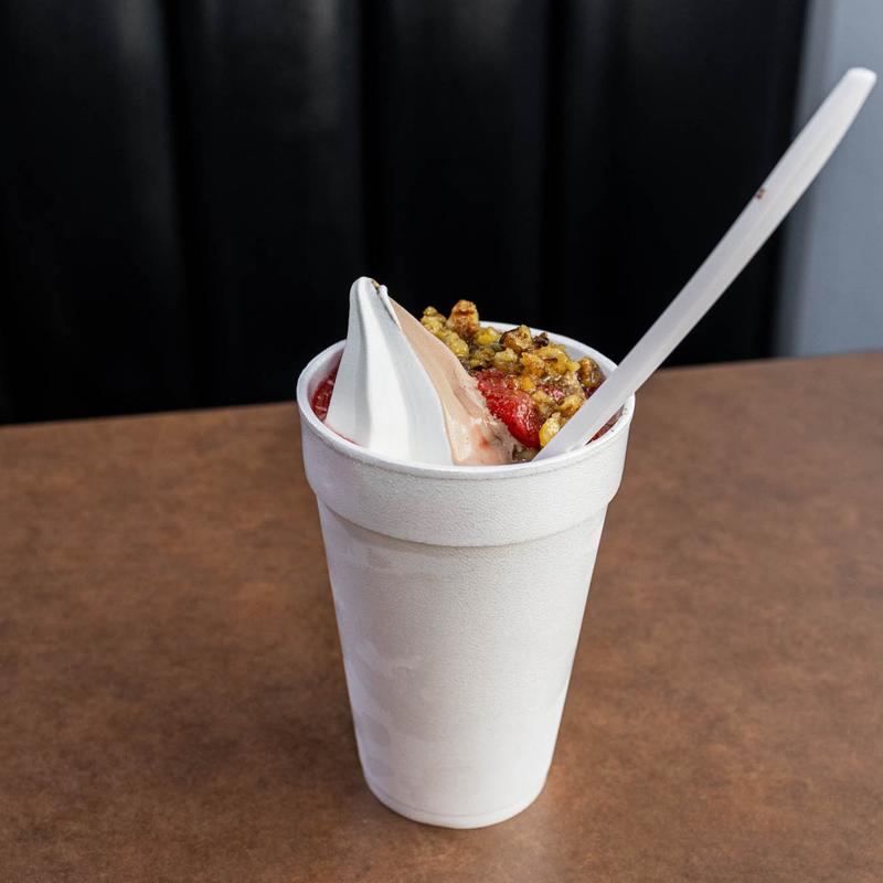 Sundae with 1 Topping & Nuts photo