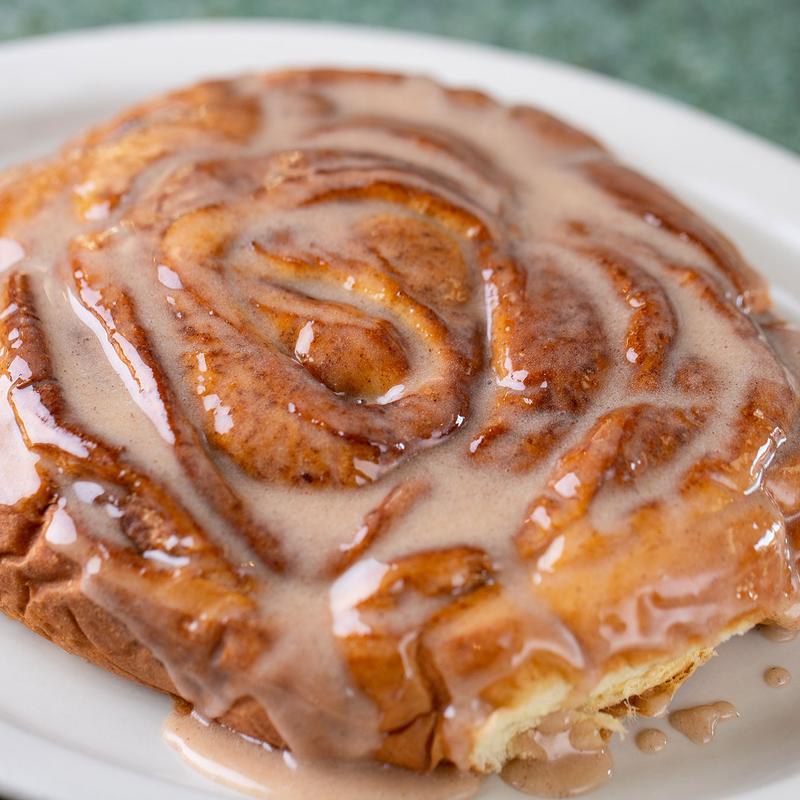 6 pack Cinnamon Rolls photo